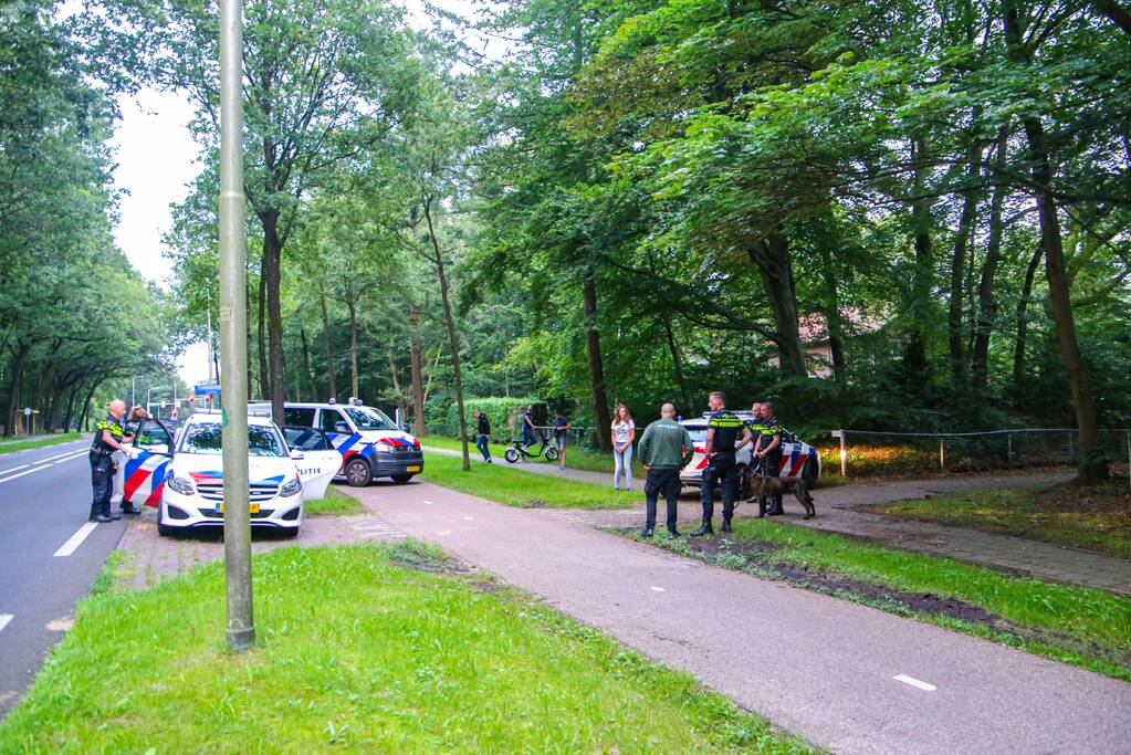 Persoon aangehouden in bosgebied