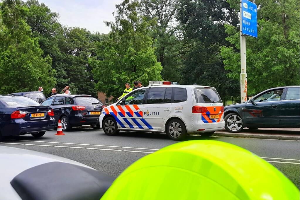 Een gewonde bij kop-staart aanrijding