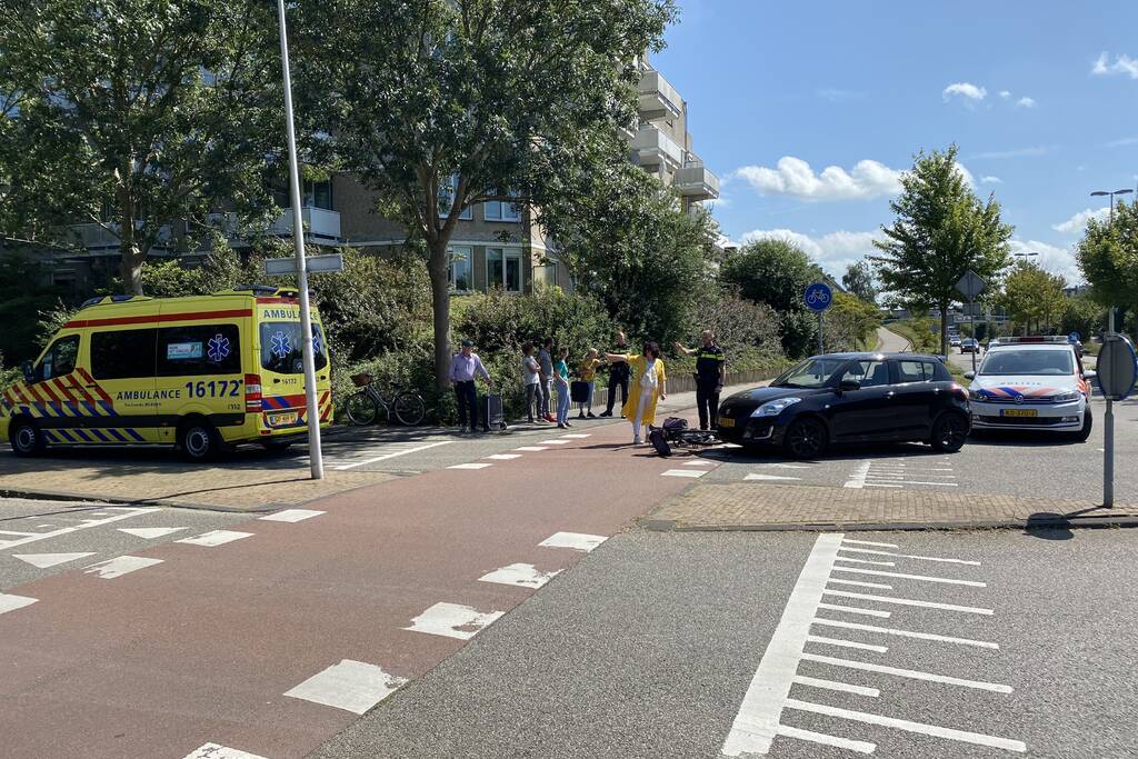 Overstekende fietser aangereden op fietspad