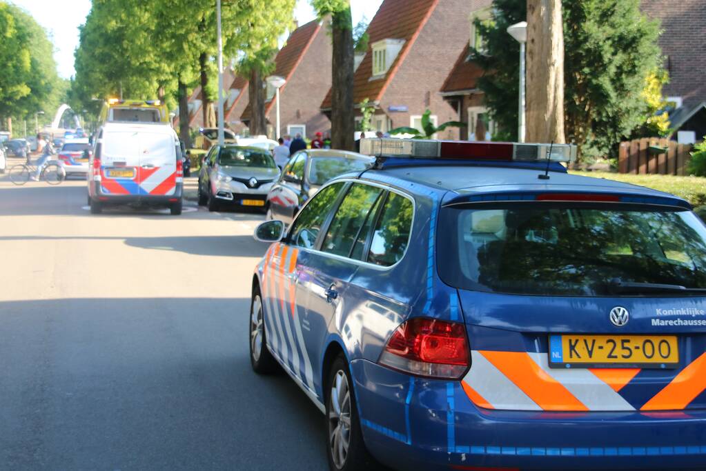 Persoon zwaargewond na geweldsincident in woning