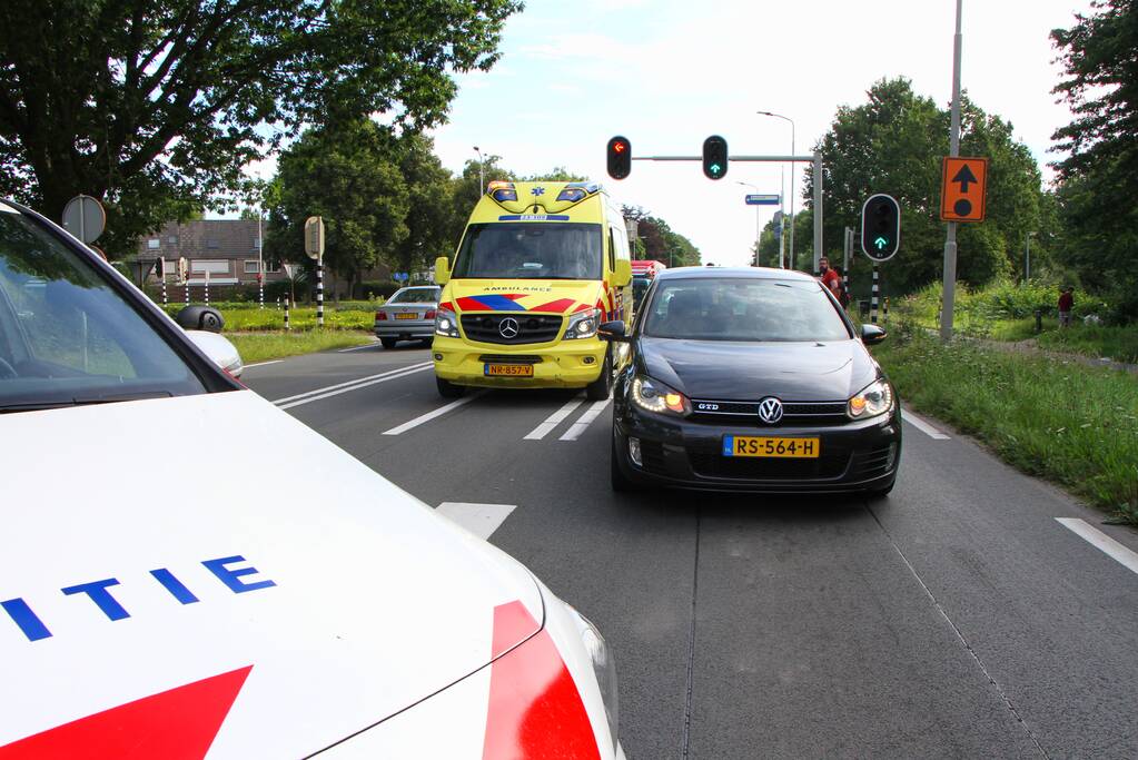 Fietser gewond door ongeval met personenauto