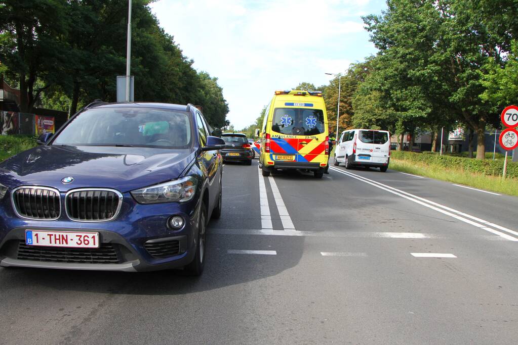 Fietser gewond door ongeval met personenauto