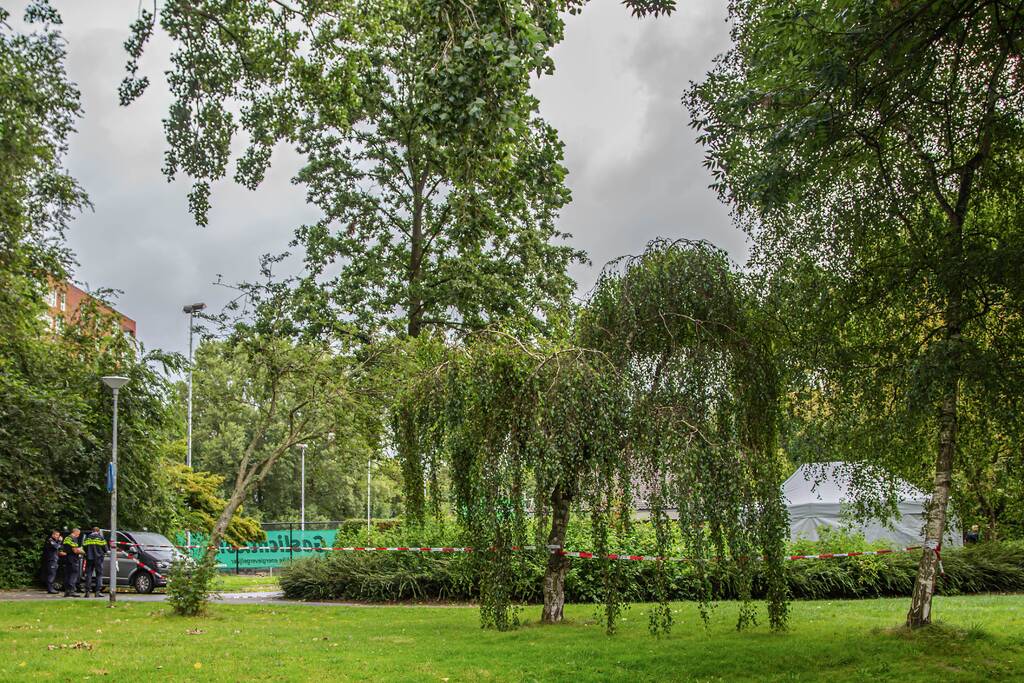 Dode bij steekpartij, onderzoek in volle gang