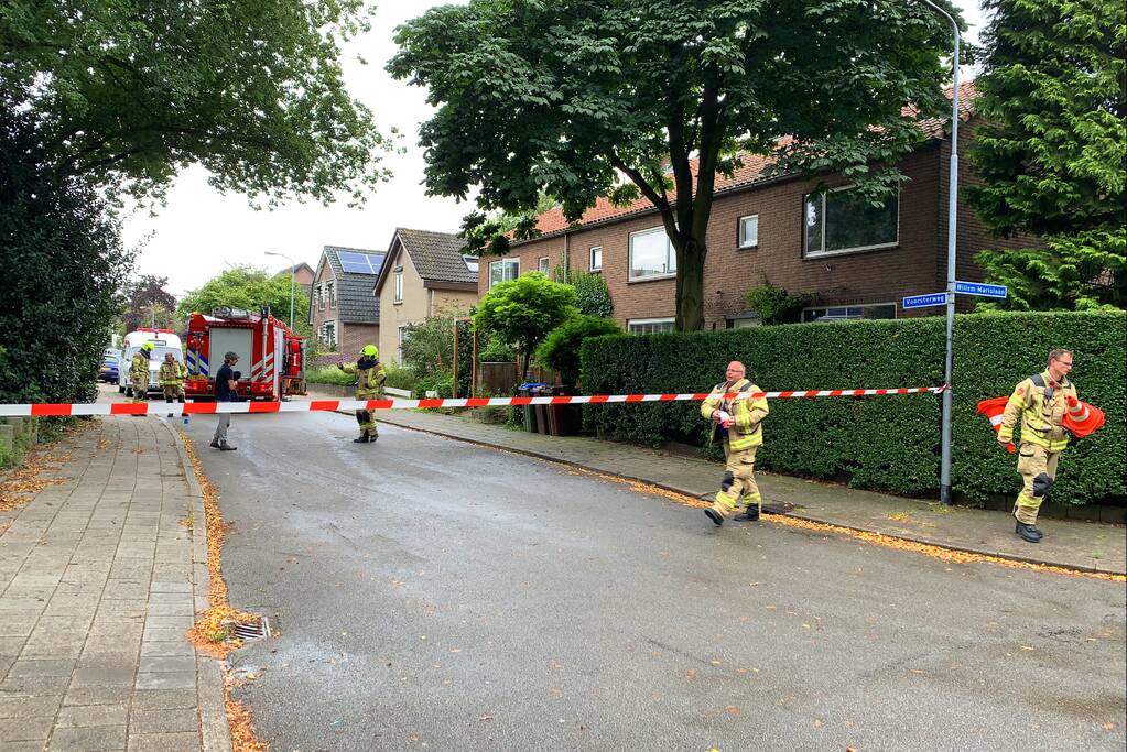 Weg afgesloten na gaslekkage