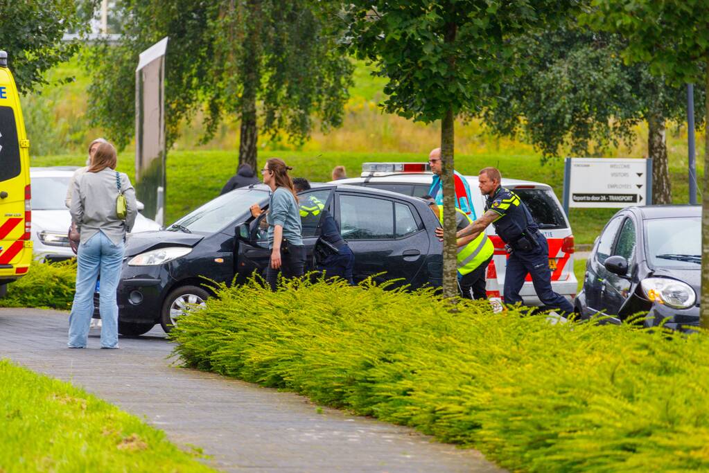 Opnieuw gaat het mis bij in- en uitrit Loods 5