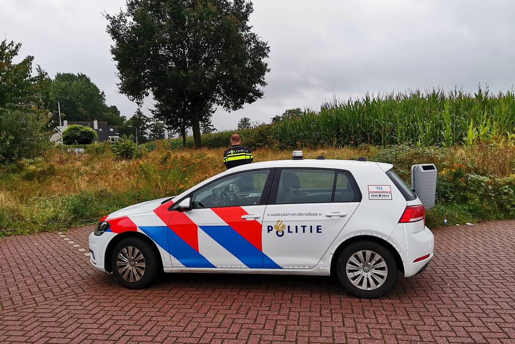 Politiehelikopter ingezet nadat persoon maïsveld invlucht