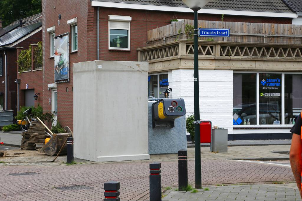 Gasleiding geraakt bij plaatsen ondergrondse glasbak