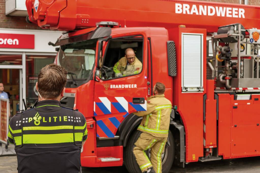 Drooggekookt pannetje op het vuur zet huis vol rook