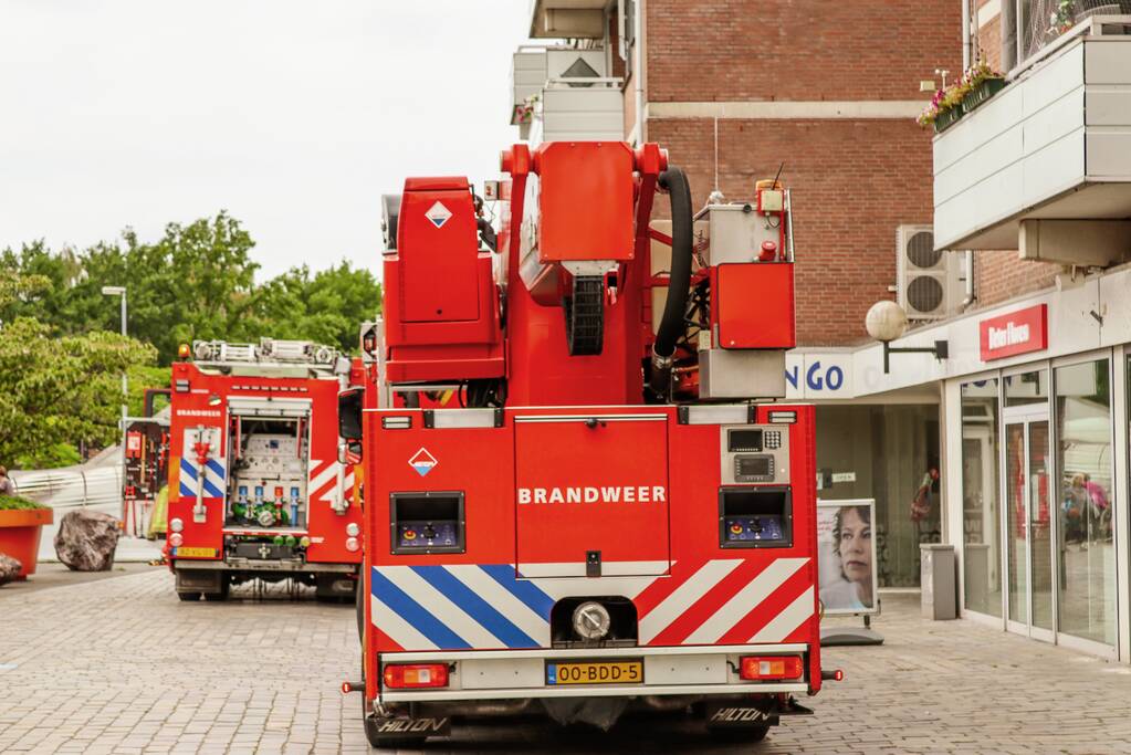 Drooggekookt pannetje op het vuur zet huis vol rook
