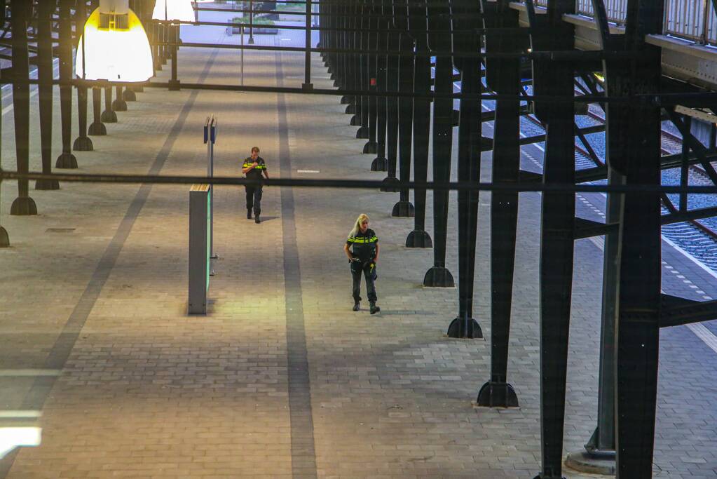 Treinverkeer plat na dreiging met explosief op NS-station