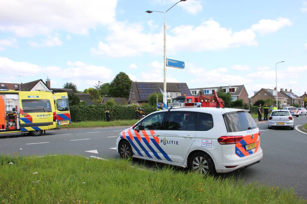 Persoon met scootmobiel zwaargewond bij botsing met vrachtwagen
