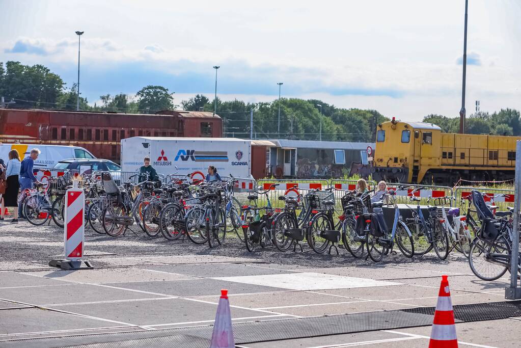 Drukte bij GGD-priklocatie Rijtuigenloods