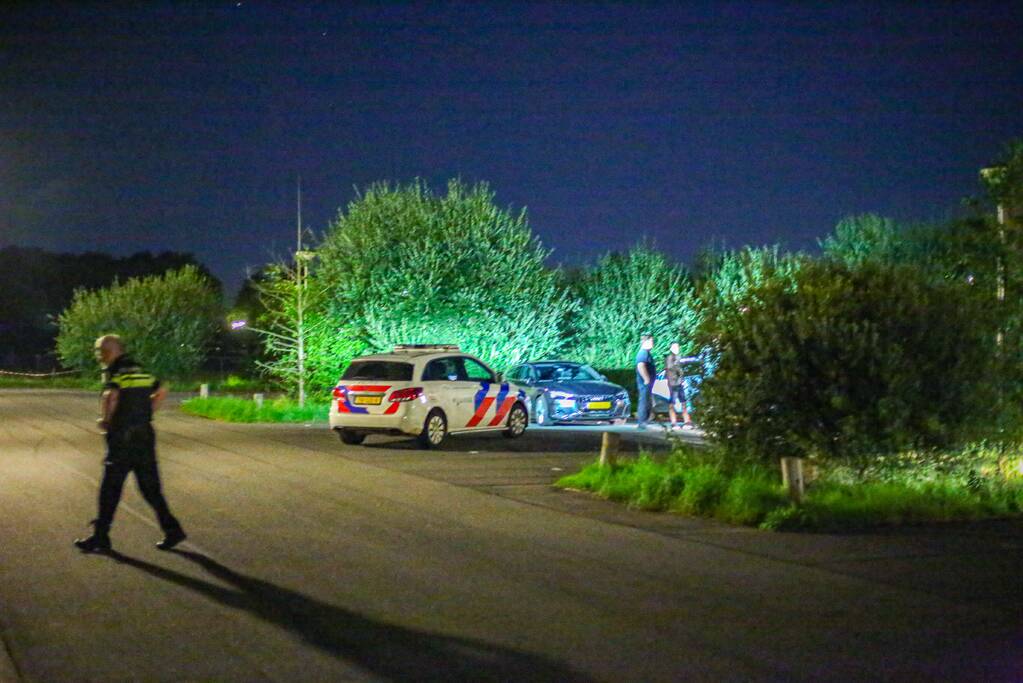 Grote politieopkomst door vermoedelijke ruzie in vriendengroep