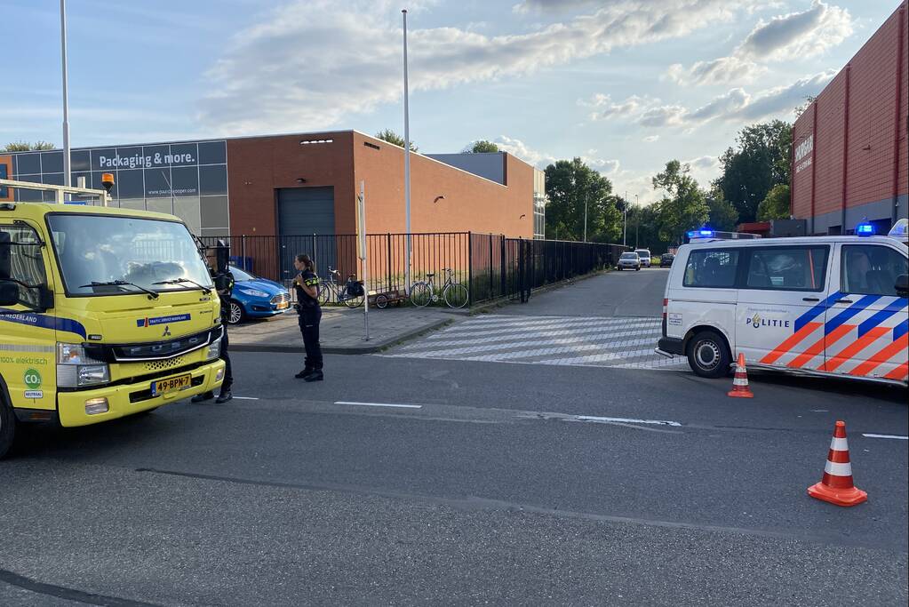 Grote uitslaande brand in een leegstaand pand