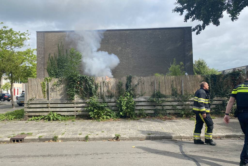 Woningbrand blijkt brandende vuurkorf