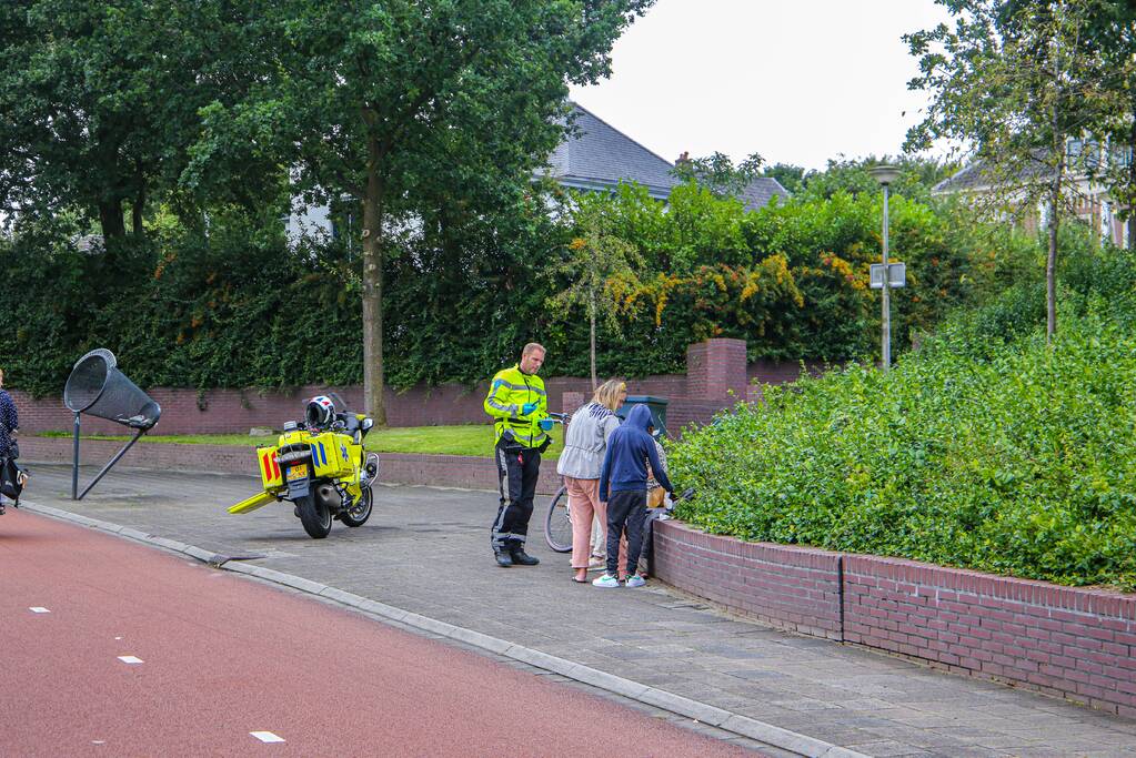 Fietsers botsen in tunnel