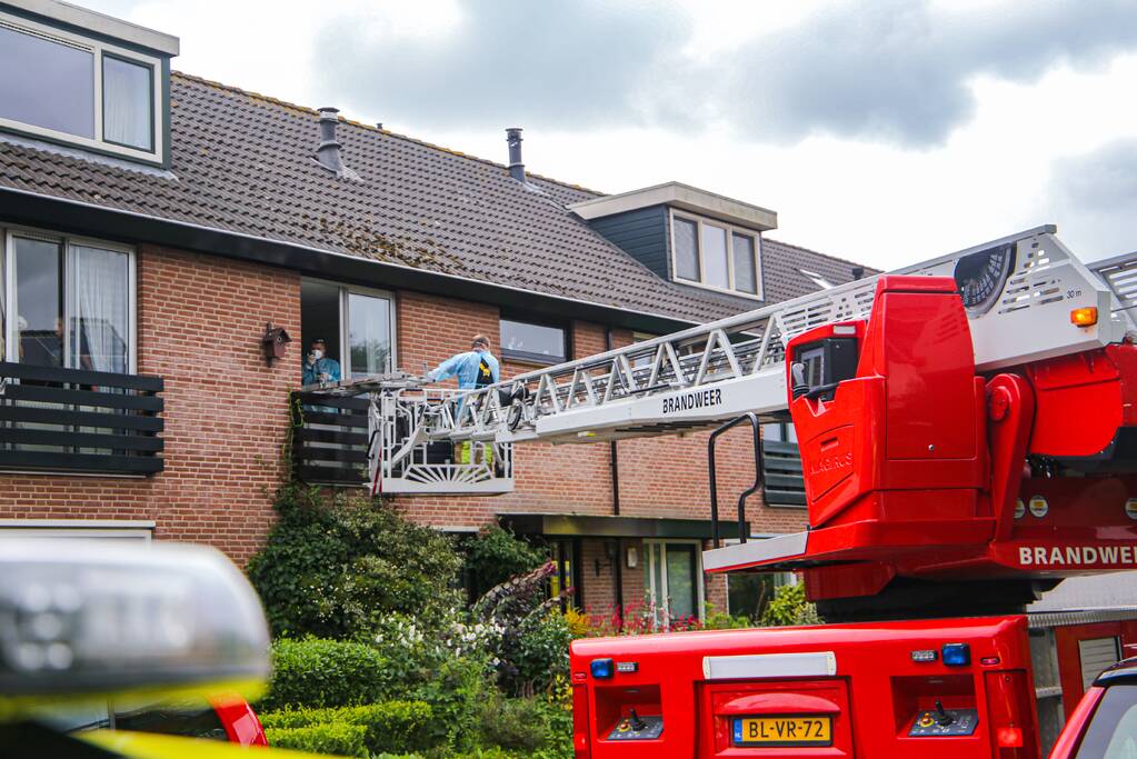 Persoon overleden na val in woning
