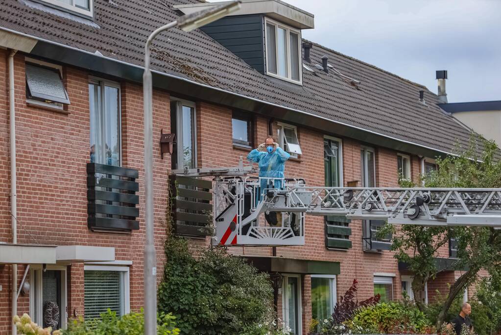 Persoon overleden na val in woning