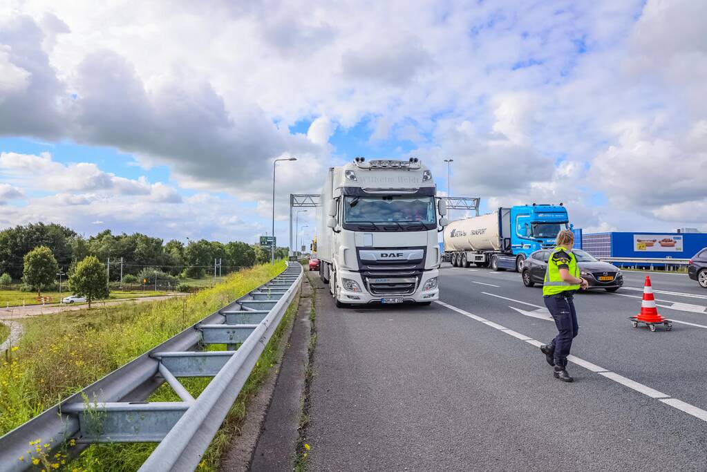 Twee ongevallen op snelweg