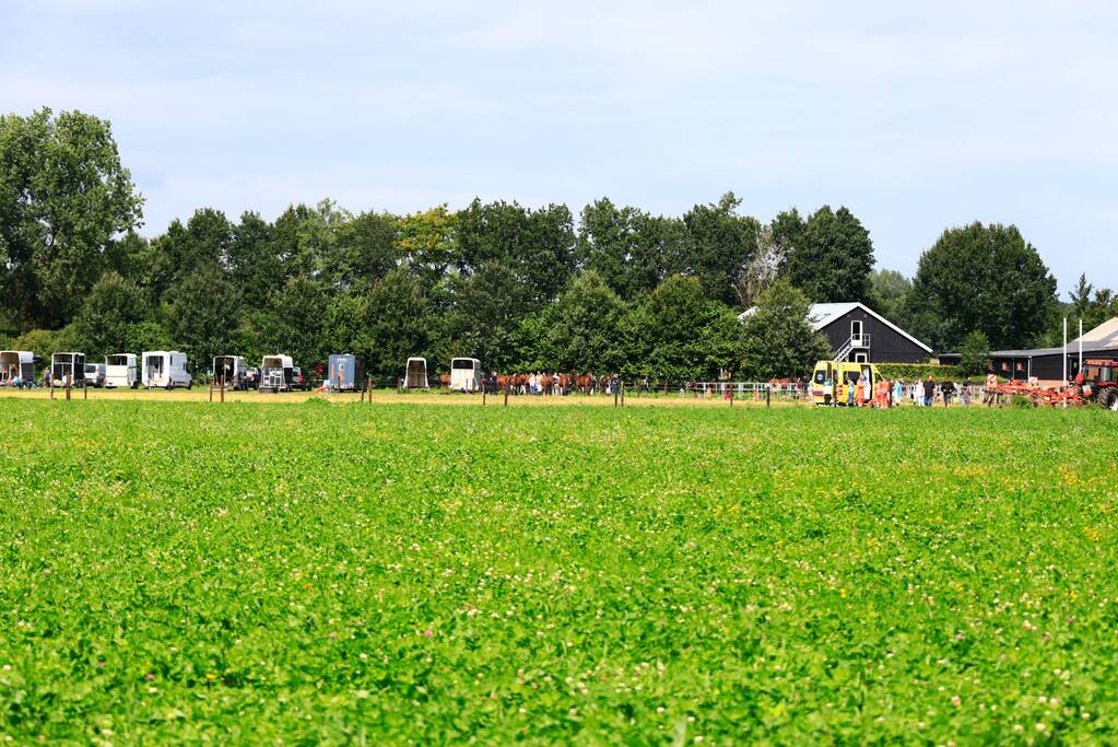 Traumahelikopter landt voor incident op kampeerboerderij