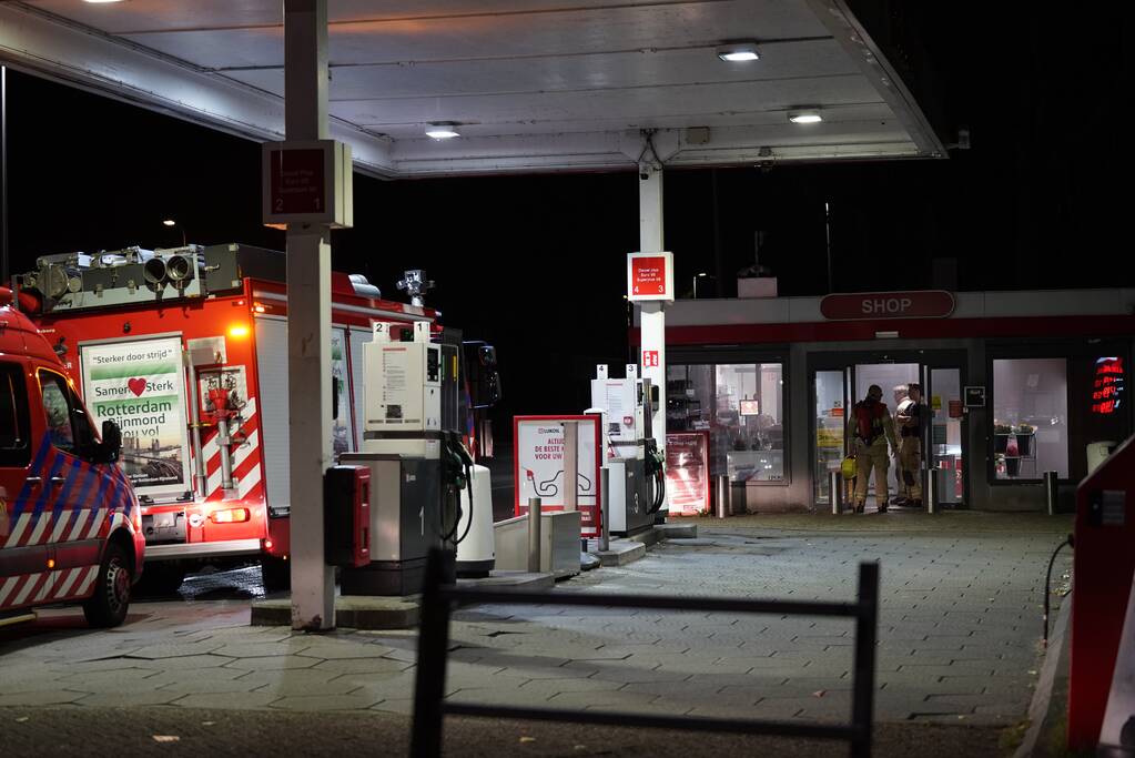 Tankstation vol rook, mogelijk inbraakalarm