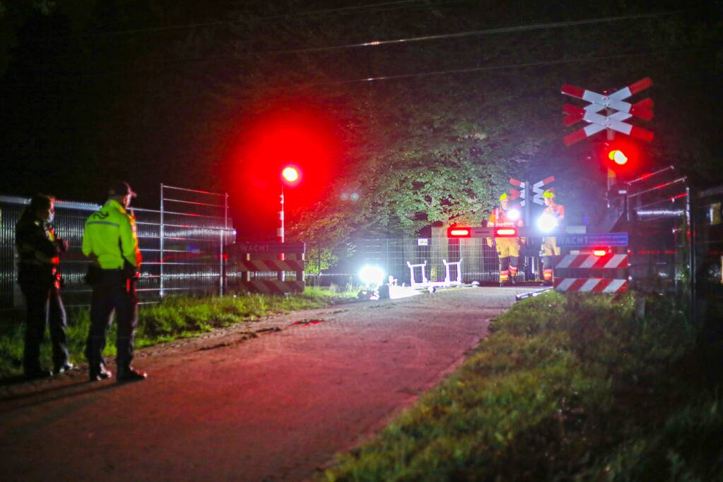 Tijdelijk geen treinverkeer door aanrijding