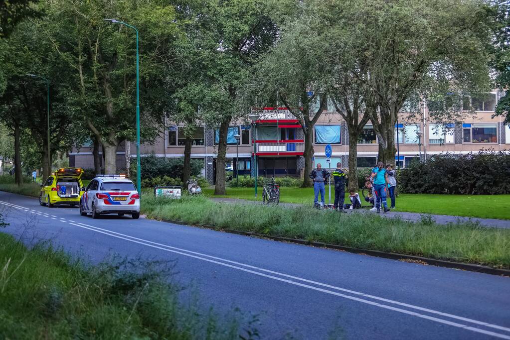 Fietser gewond bij ongeval met personenauto