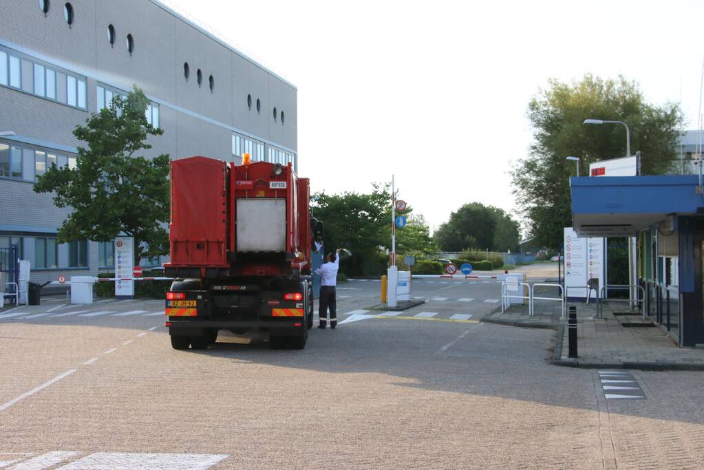 Brand bij industriepand Akzo Nobel