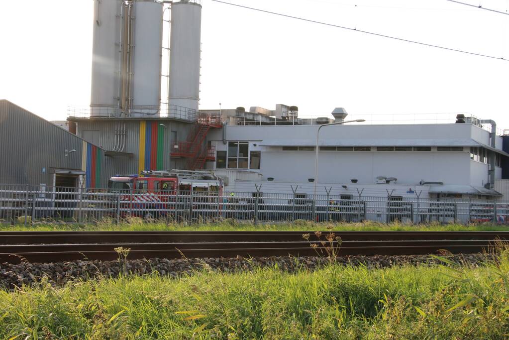 Brand bij industriepand Akzo Nobel