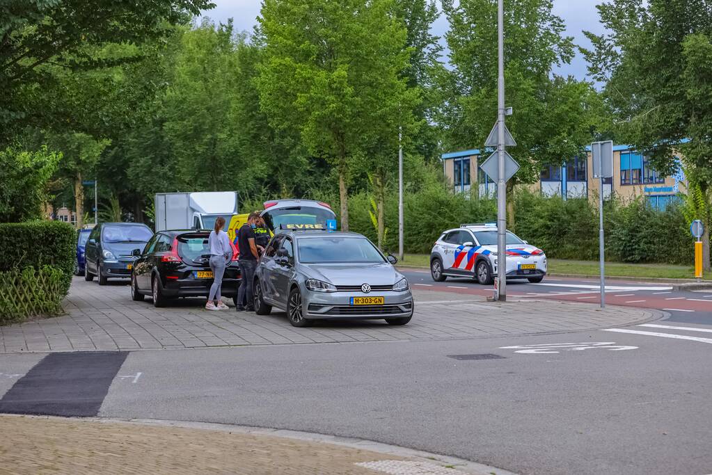 Leswagen betrokken bij aanrijding met fietsster