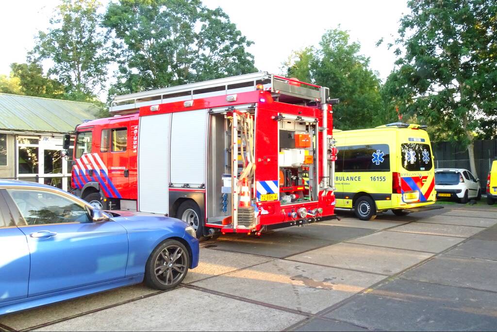 Man loopt brandwonden op aan boord