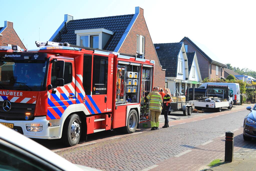 Gasleiding geraakt bij plaatsen van schuttingen