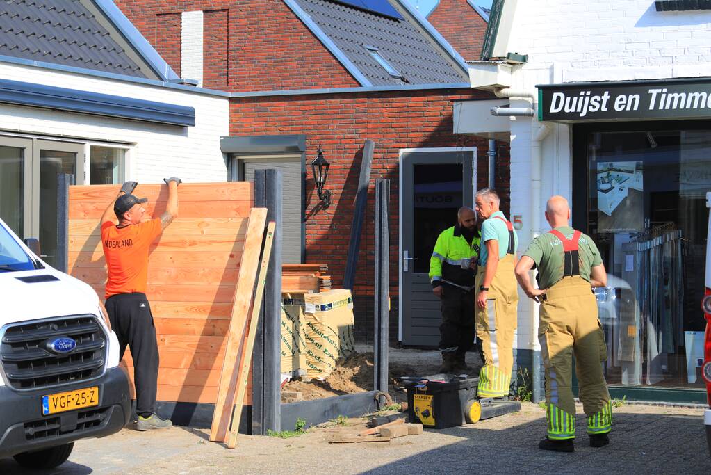 Gasleiding geraakt bij plaatsen van schuttingen