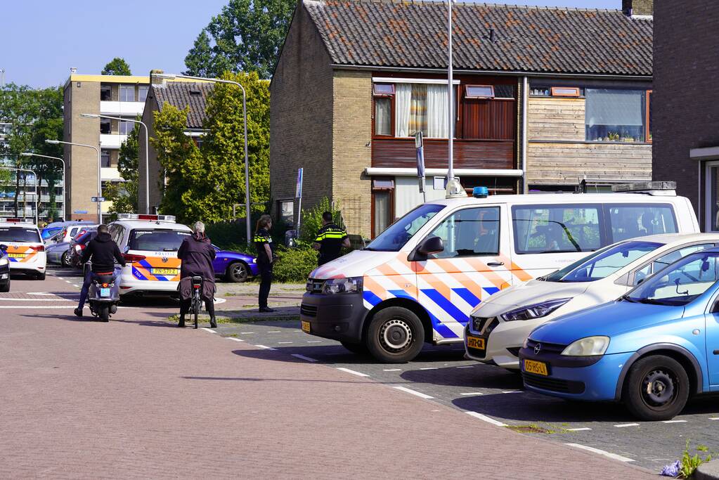 Grote politiemacht op de been in Oosterwei