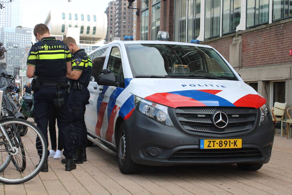 Politie doet onderzoek naar vermoedelijke beroving