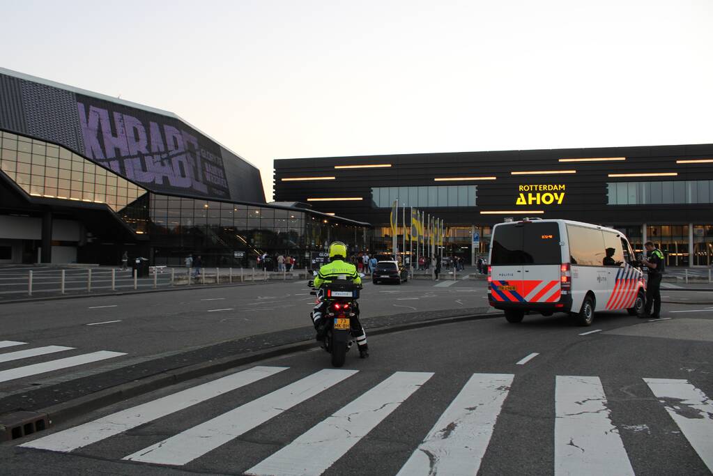 Veel politie op de been bij bokswedstrijd Glory 78