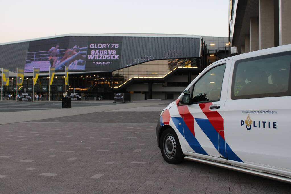 Veel politie op de been bij bokswedstrijd Glory 78