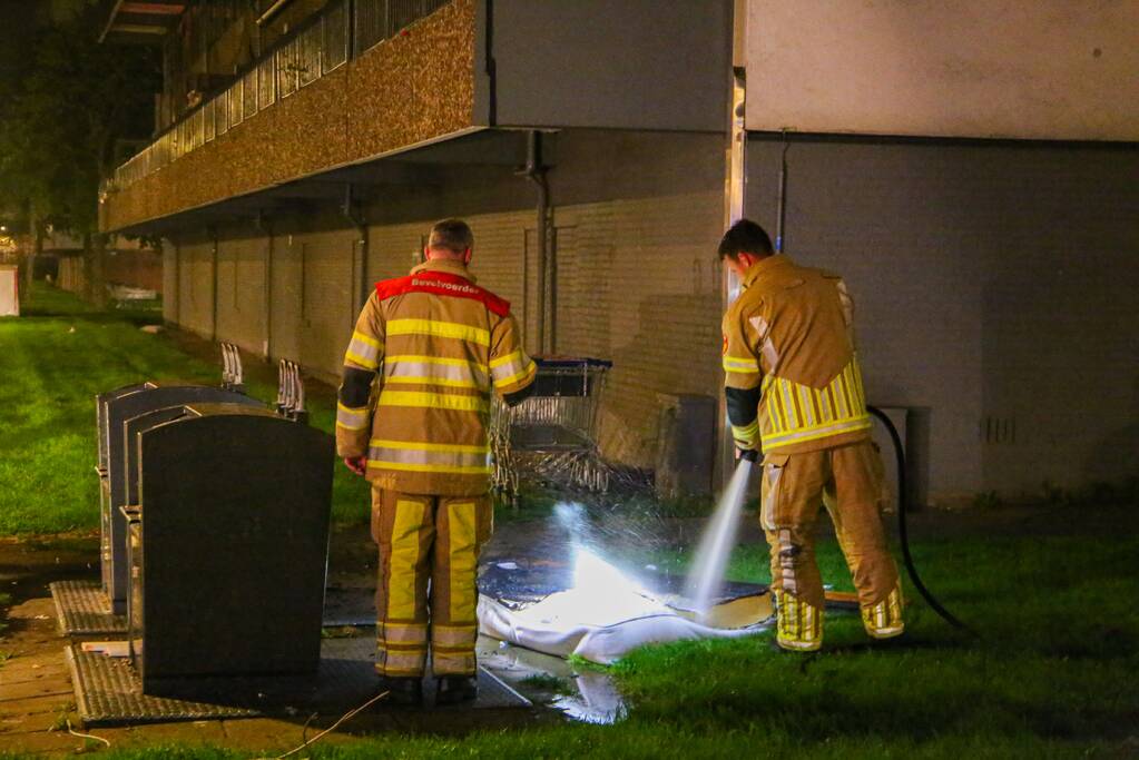 Brand in matras zorgt voor veel rookontwikkeling