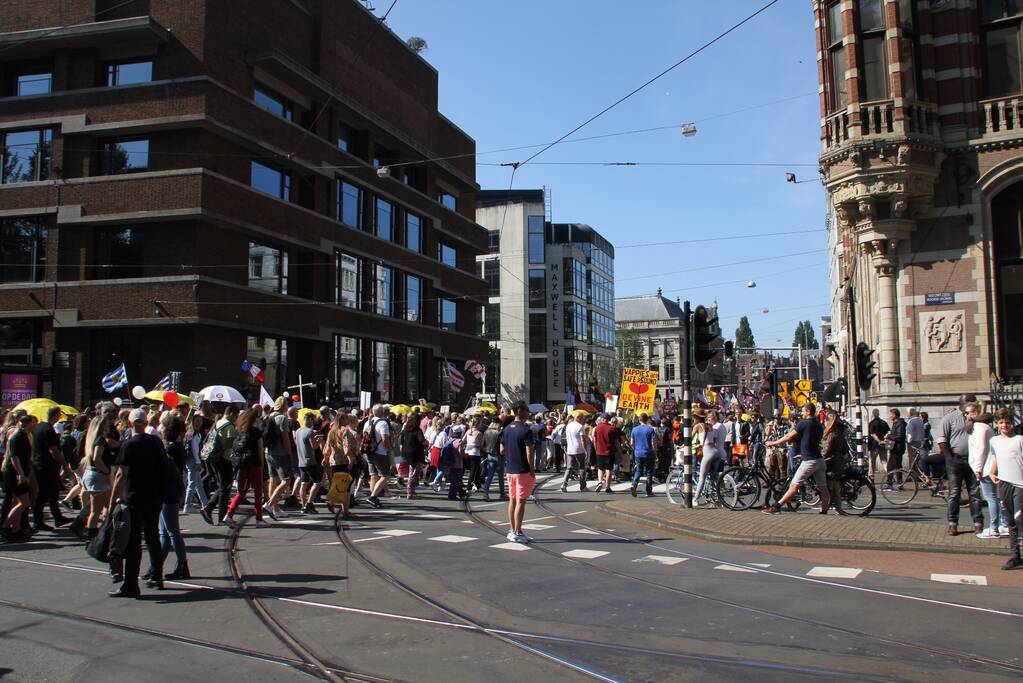 Grote demonstratie tegen coronamaatregelen