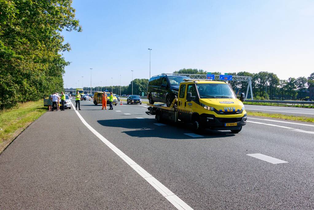 Kind gewond bij kop-staartbotsing
