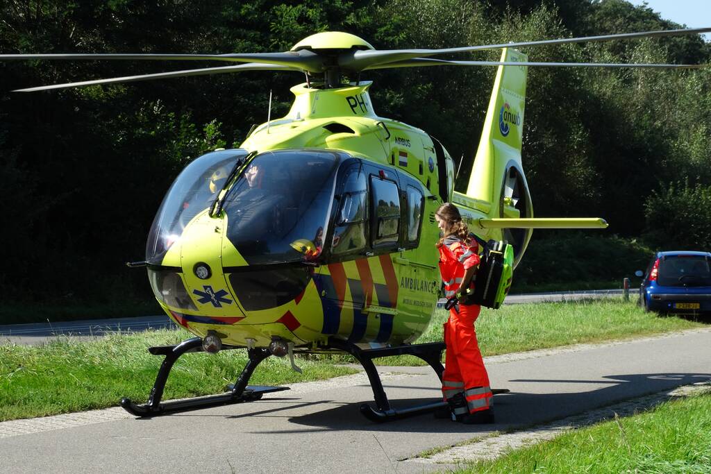 Motorrijder zwaargewond na val