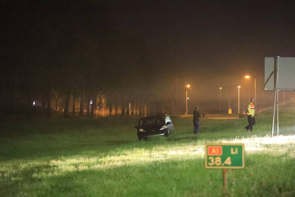 Bestuurder spoorloos na ongeval