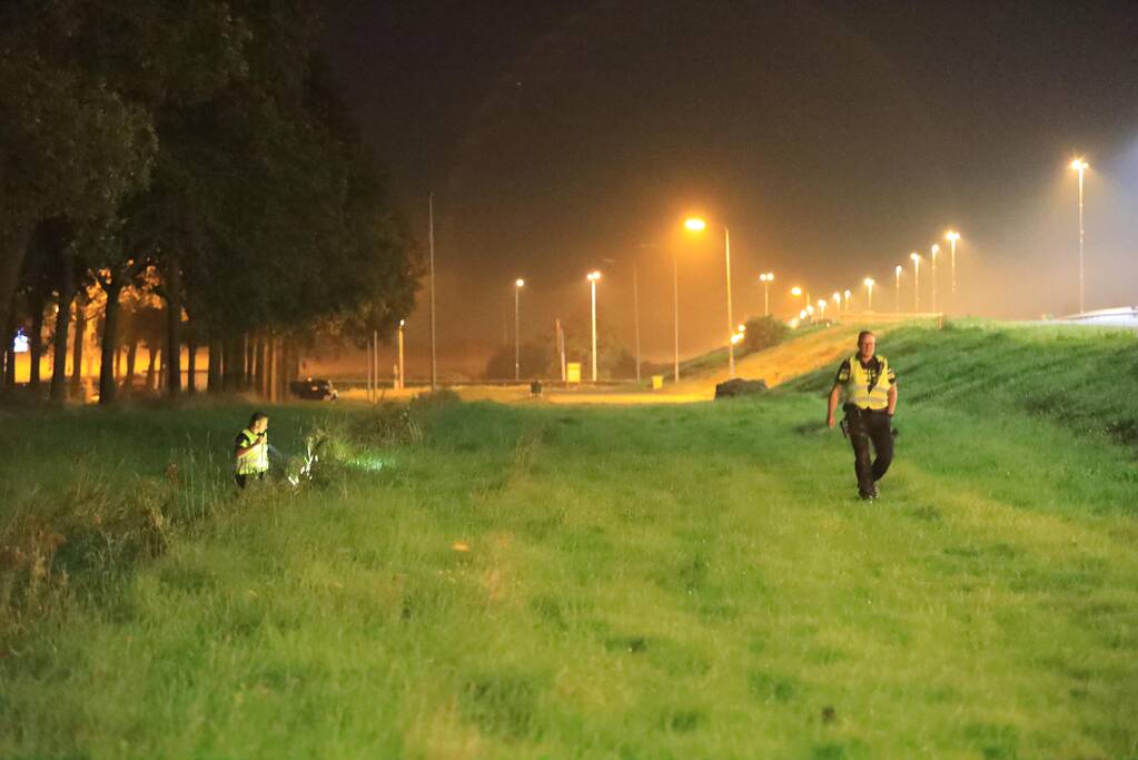 Bestuurder spoorloos na ongeval