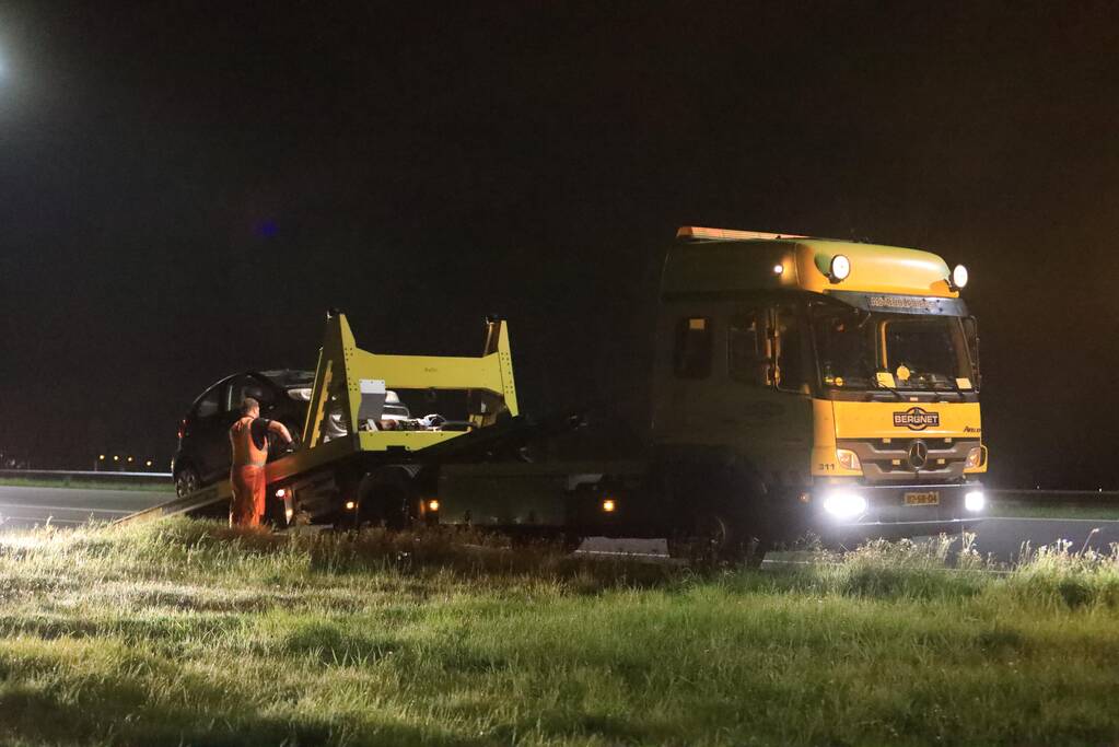 Bestuurder spoorloos na ongeval