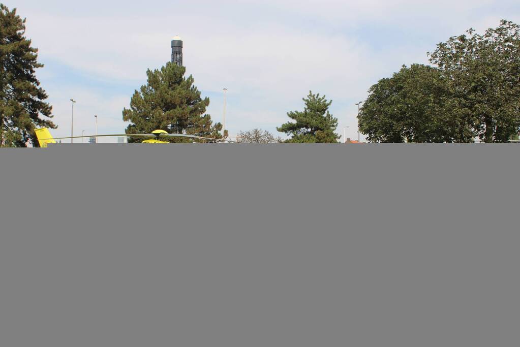 Traumahelikopter landt in Charlois op grasveld