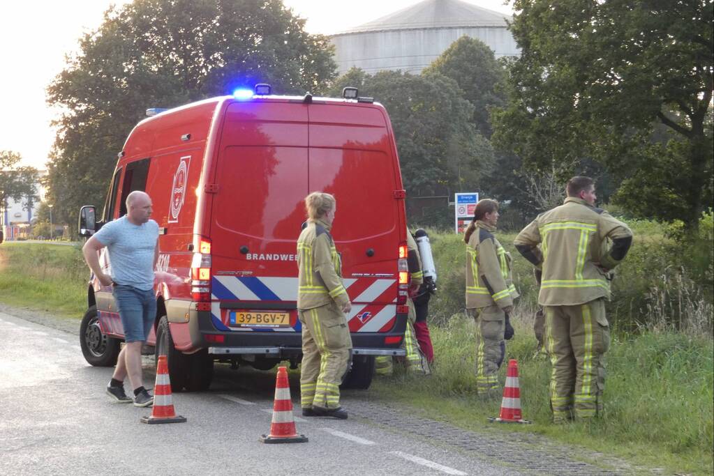 Grote zoekactie in Oranjekanaal na vondst motorhelm