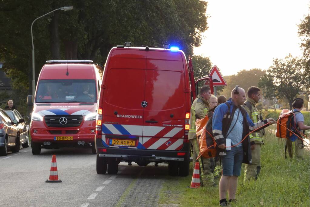 Grote zoekactie in Oranjekanaal na vondst motorhelm