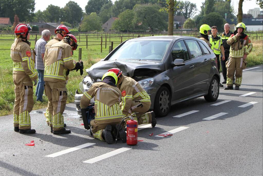 Persoon gewond bij kop-staatbotsing