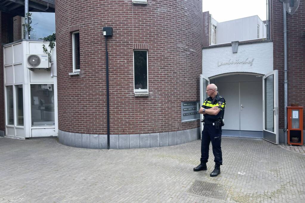 Persoon overleden bij steekpartij, verdachte aangehouden