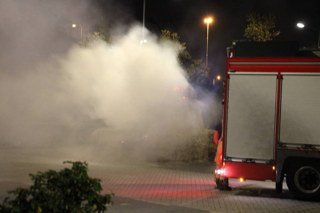 Brand in stapel strobalen
